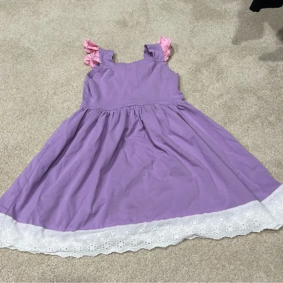 Girls Rapunzel Inspired Dress - EUC 3T - Picture 3 of 3